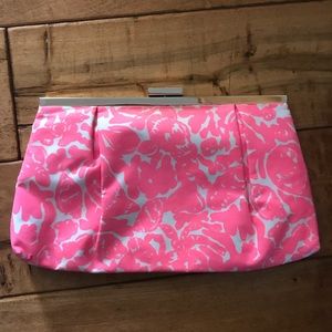 Lilly Pulitzer clutch